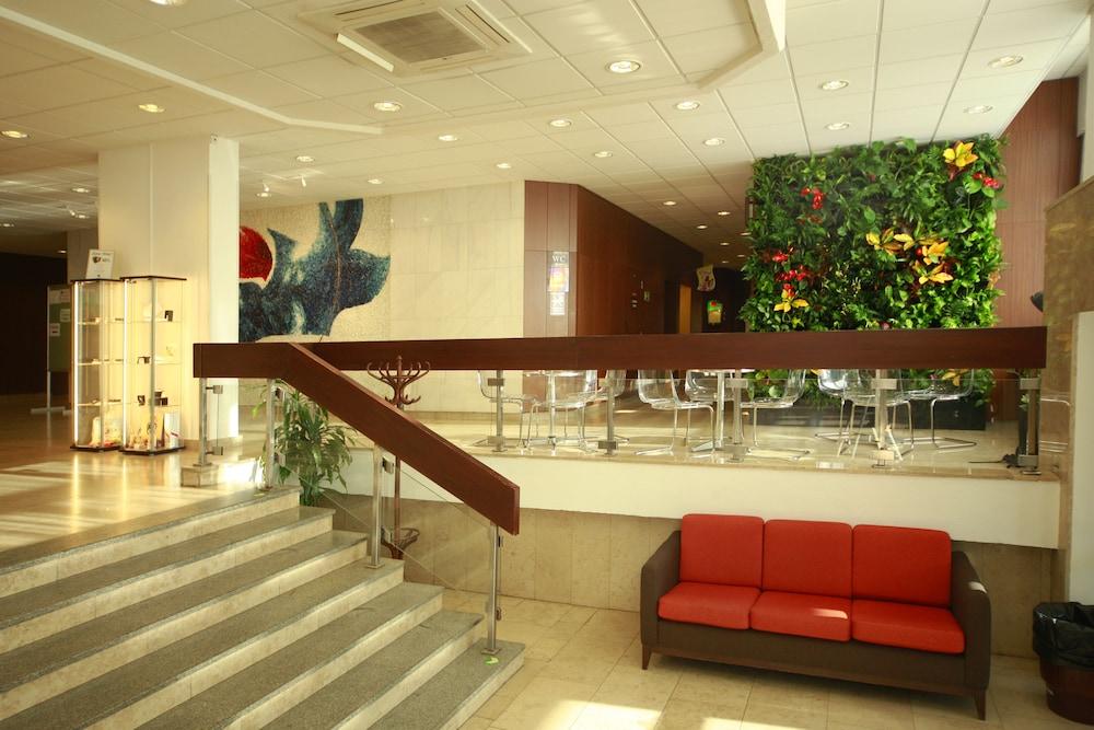 Hotel Krystal Прага Экстерьер фото