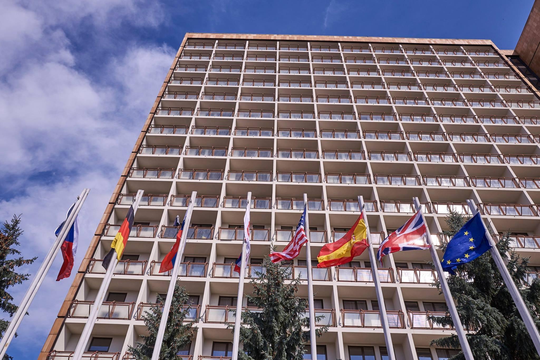 Hotel Krystal Прага Экстерьер фото