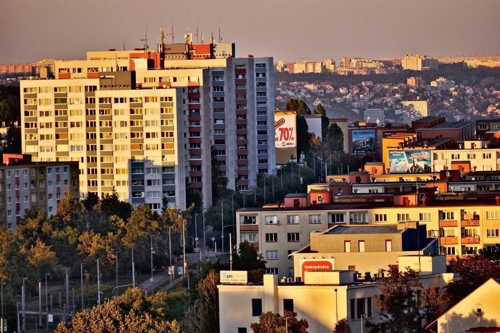 Hotel Krystal Прага Экстерьер фото